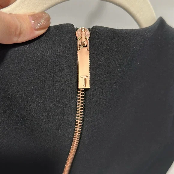 Ted Baker dress - Picture 12 of 12